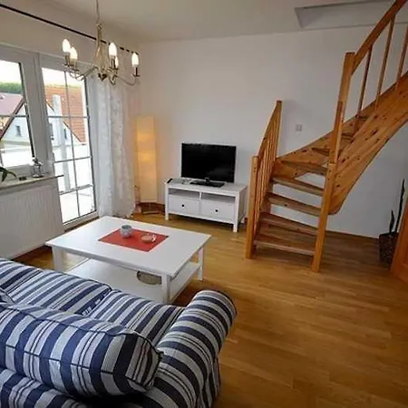 Stubnitz Apartment *